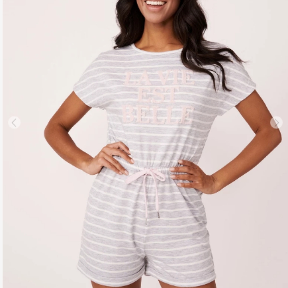 NWT La Vie en Rose BODY MIND SOUL GRAY & WHITE STRIPED ROMPER ( SIZE L )